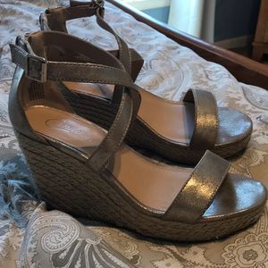 Woven wedge heels